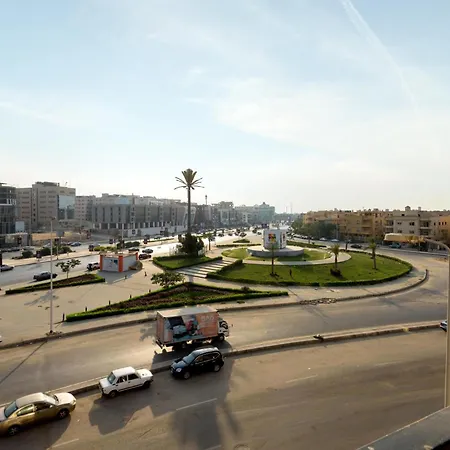 Travelholic 90 Residence Cairo Exterior photo