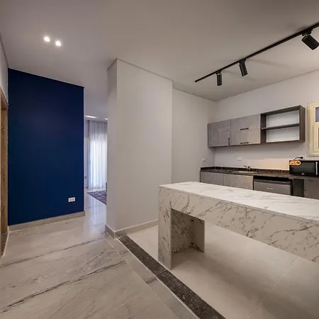 Travelholic 90 Residence Cairo Exterior photo