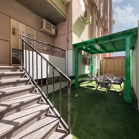 Travelholic 90 Residence Cairo Exterior photo